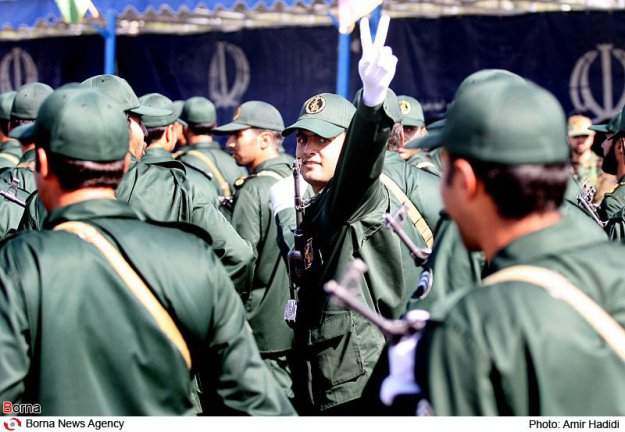 Военный парад в Иране