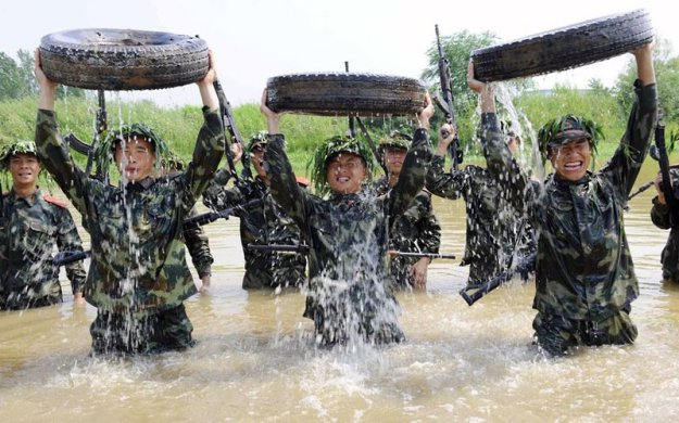 Как тренируется китайский спецназ
