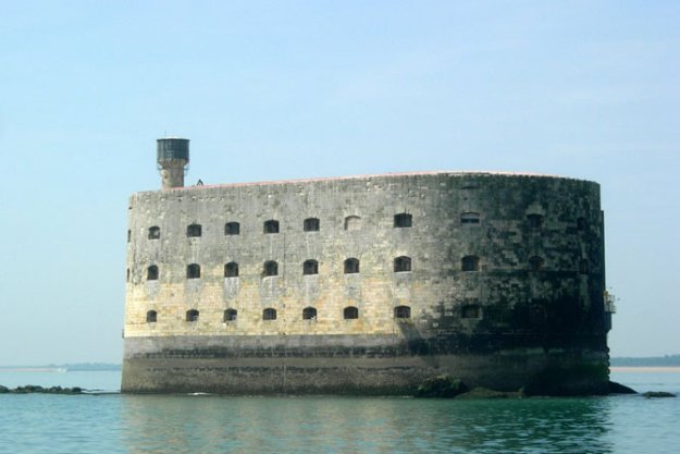 История форта Байяр