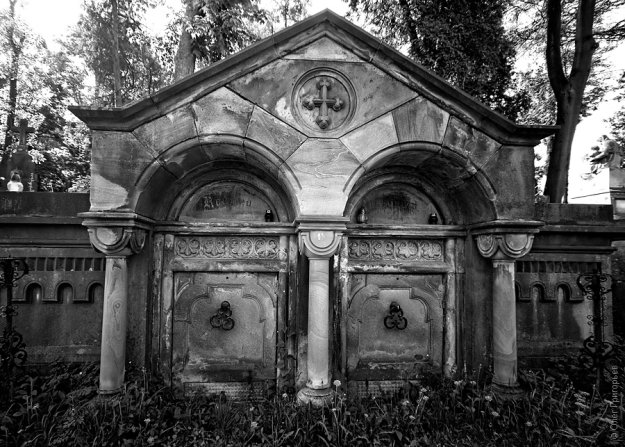 Львов: Лычаковское кладбище