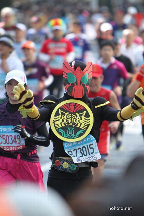 Лучшие костюмы марафоне в Токио 2011