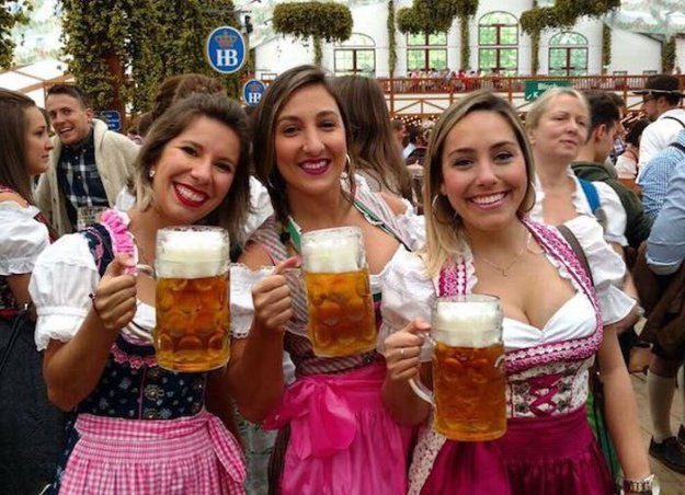 Октоберфест - рай для любителей пива и девушек