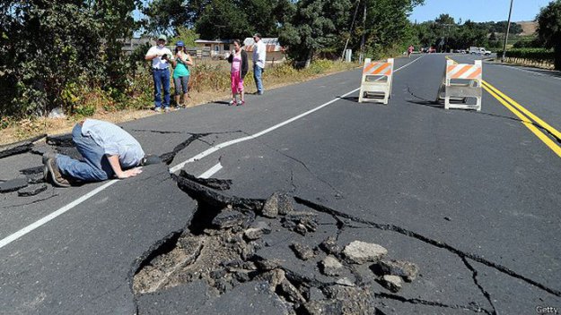 Землетрясение в городе Напа в Калифорнии