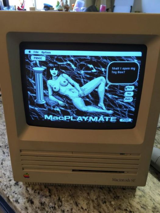 Как выглядело порно на Макинтоше 30-летней давности