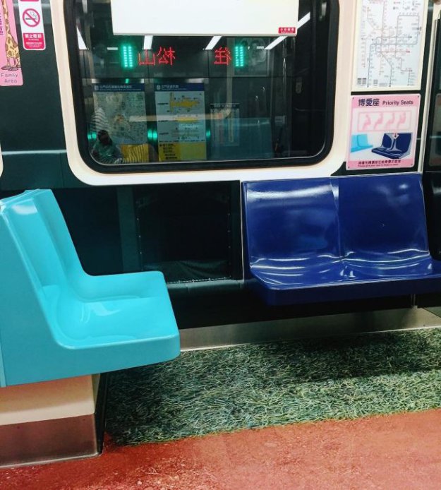 Спортивные вагоны тайваньского метро