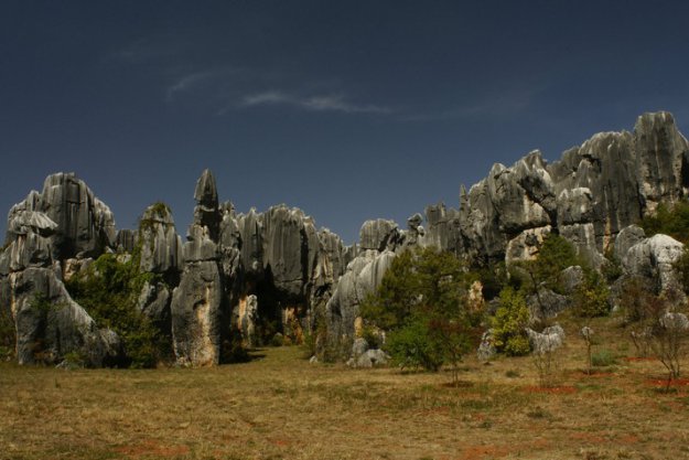 Удивительный каменный лес Шилинь в Китае
