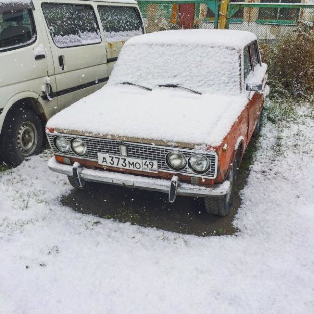 В Магадане и области выпал снег