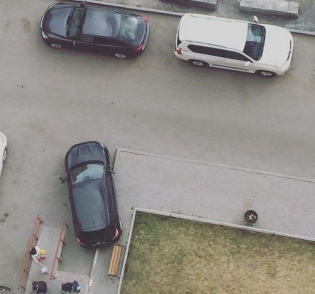 Автохамы паркуют свои автомобили