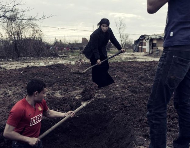 Жизнь румынских цыган на польской границе