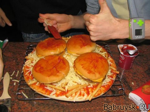 Бургер пицца)))