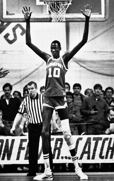   Manute Bol