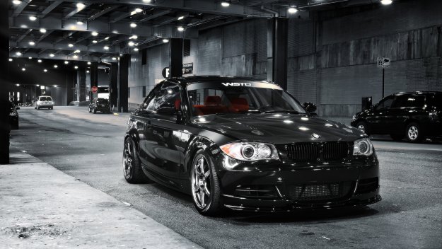 BMW  ...