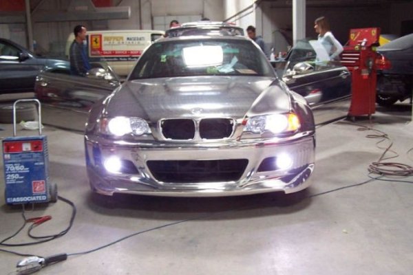 Хромована BMW M3