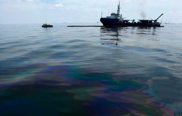 Нефть достигла берегов Луизианы. Часть 2