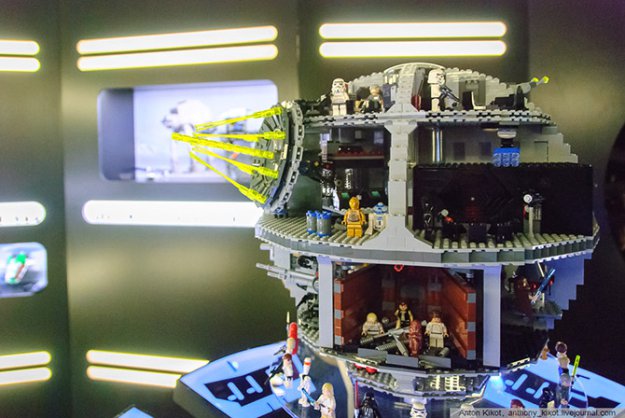 Музей LEGO – история «кубиков с пупырышками»