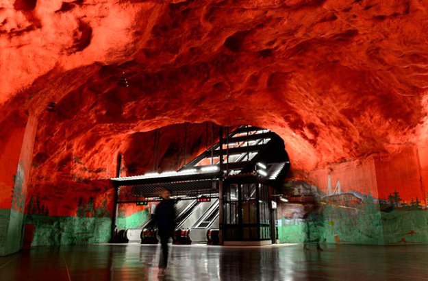 Самые впечатляющие станции метро в Европе