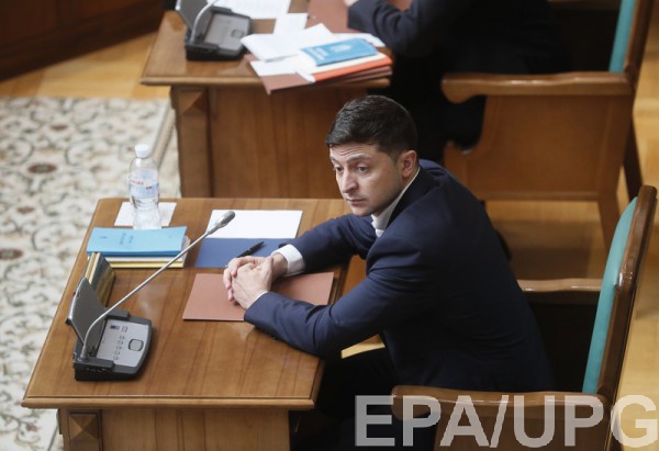 У Зеленского прокомментировали решение КСУ о законности роспуска парламента