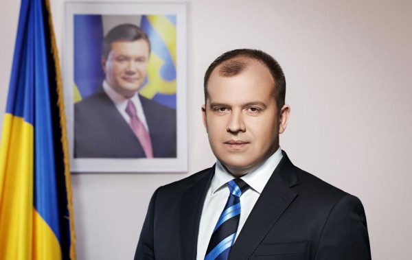 Колесников работал губернатором 14 месяцев. Колесников работал губернатором 14 месяцев.