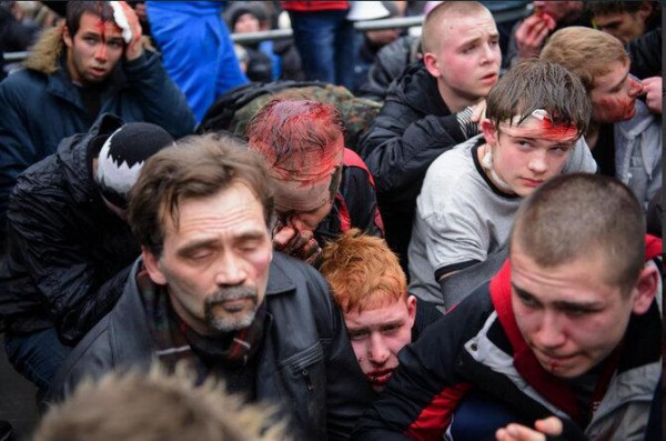 Побитые активисты Майдана в Харькове