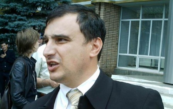 Арсен Клинчаев - лидер Молодой гвардии Арсен Клинчаев - лидер Молодой гвардии