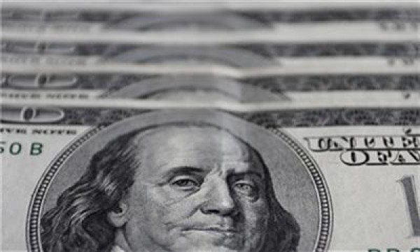 Курс доллара растет на ожиданиях решения ФРС США