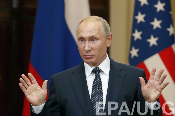 Путин не здоровается за руку из-за угрозы заражения