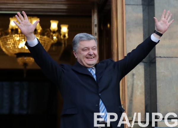 Порошенко пытается найти время для допроса в ГПУ