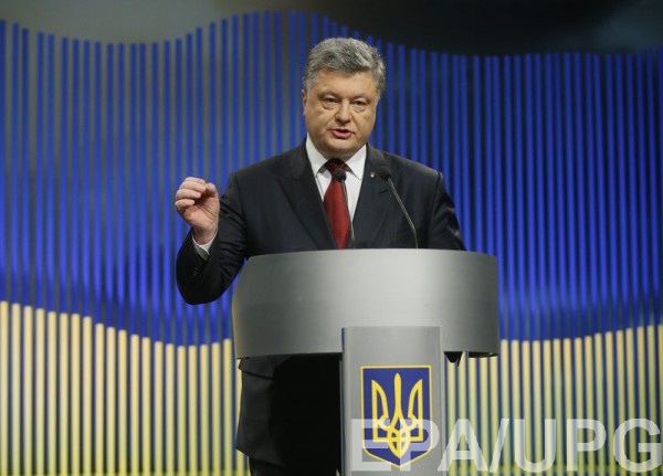 Порошенко выразил соболезнования семьям пострадавших при стрельбе в Орландо
