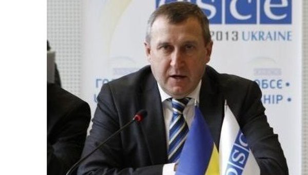 Дещица отметил, что СНГ и ее участники не реагируют на требования Украины созывать экстренное заседание. Дещица отметил, что СНГ и ее участники не реагируют на требования Украины созывать экстренное заседание.