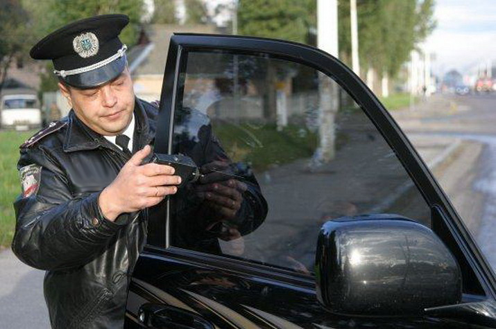 Тонировка якобы мешает корректной работе камер для фиксации нарушений ПДД