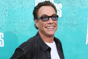 Жан-Клоду Ван Дамму - 59: ТОП-5 культовых боевиков с ним