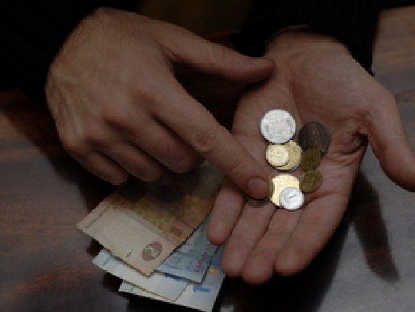 Глава Минсоцсполитики рассказал, когда украинцам повысят зарплаты и пенсии