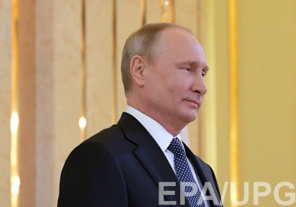 Путин не поздравил Порошенко с Днем Победы