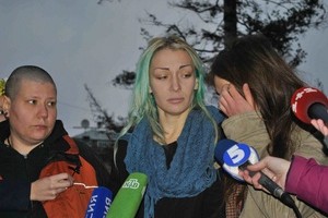 ��� �������: �������� ����������� ������ � ��������� � FEMEN ��� ���������