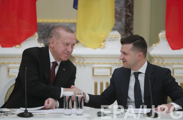 Президент Турции Реджеп Эрдоган и президент Украины Владимир Зеленский