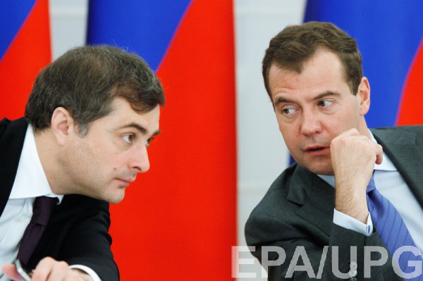 Вместо Пескова в Луганск приехал Сурков