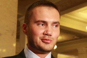 У Януковича-младшего возник конфликт со своей пресс-службой У Януковича-младшего возник конфликт со своей пресс-службой