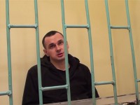 Сестра Сенцова опровергла просьбу брата о помиловании