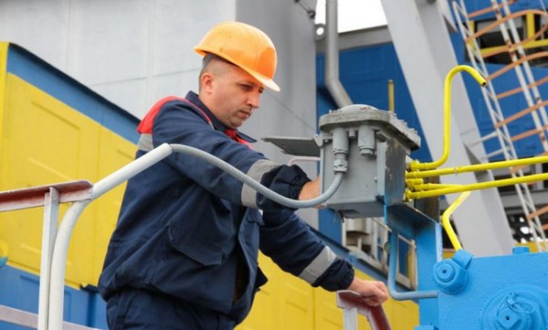 Украина увеличила транзит газа на 8% в 2015 году
