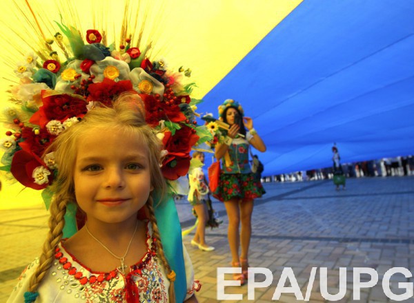 Большинство жителей нашей страны считают себя украинцами