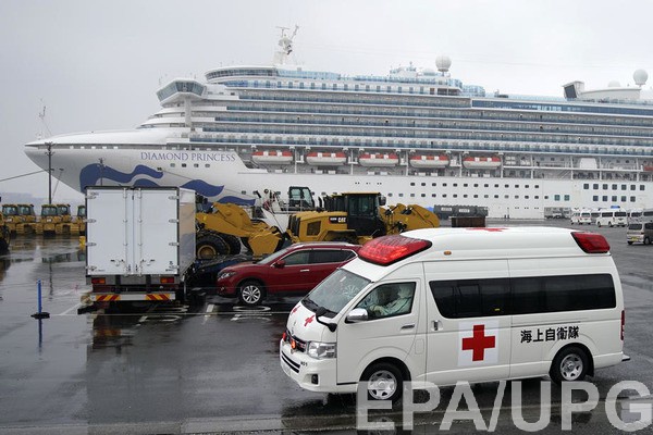 Украина не будет эвакуировать своих граждан с лайнера Diamond Princess