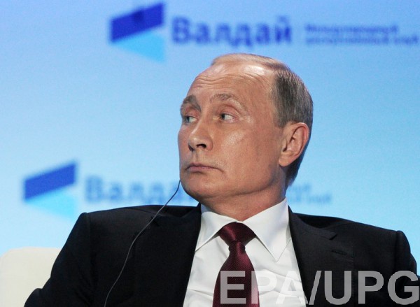 Во время дискуссии Путин заверил, что Россия будет придерживаться взвешенной риторики