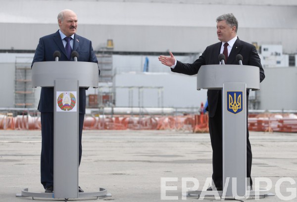 Порошенко договаривается о сотрудничестве с Александром Лукашенко