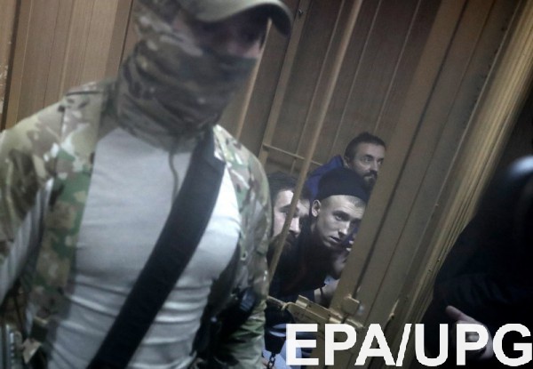 МИД выразил протест в связи с продлением ареста военнопленных в РФ