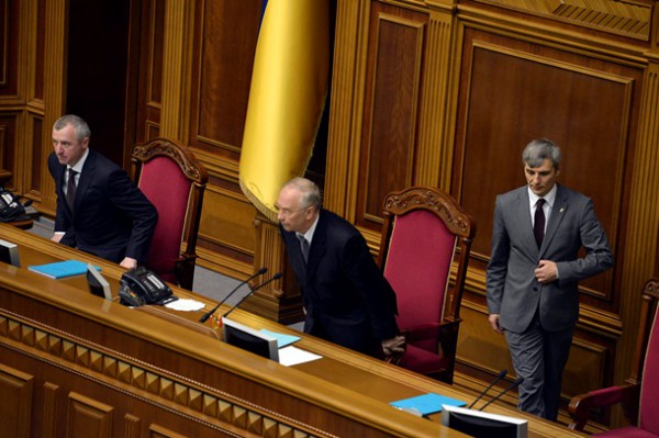 Рада отменила девять резонансных законов Рада отменила девять резонансных законов