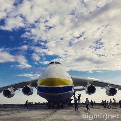 Мрия приземлилась в Киеве