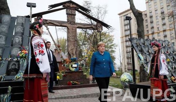 Меркель прибыла в Киев