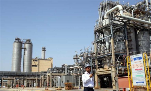Нефть Brent торгуется ниже $45 за баррель