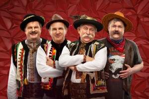 Семейный приключенческий ситком: Рецензия на сериал Великі Вуйки