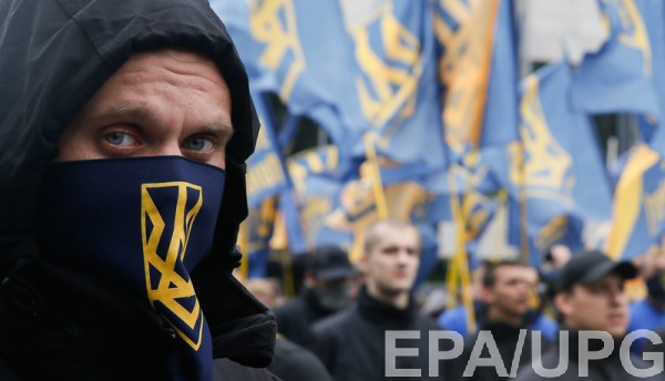 В Азове обвинили следствие в попытке дискредитировать полк